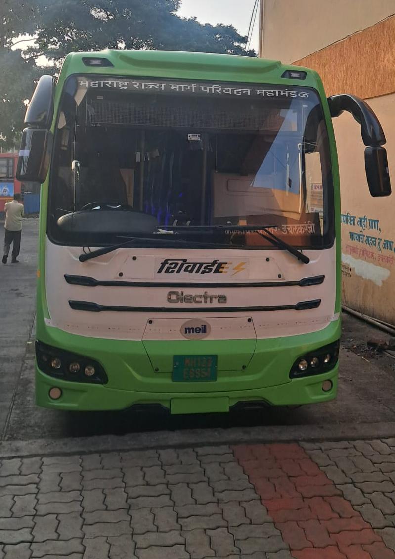 इचलकरंजी कोल्हापूर मार्गावर विनाथांबा वातानुकूलित बससेवेस सुरवात
