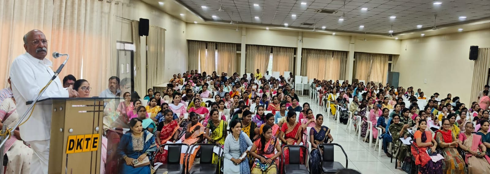 महिलांसाठी डीकेटीईचा कौशल्यविकास उपक्रम; प्रशिक्षणातून रोजगाराच्या नव्या संधी-माजी मंत्री प्रकाश आवाडे